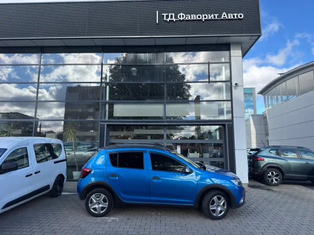 Renault Sandero - фото 4