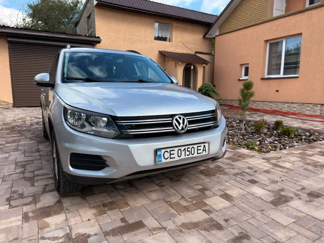 Volkswagen Tiguan - фото 5