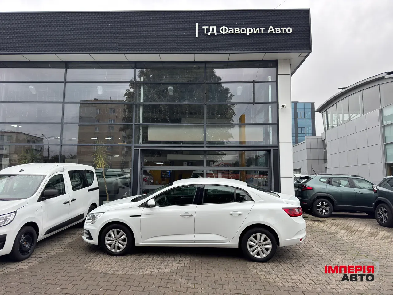 Renault Megane - фото 2