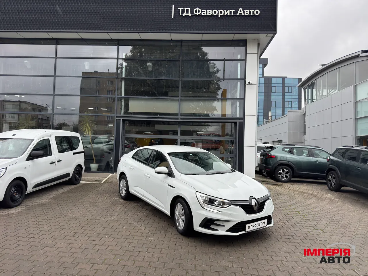 Renault Megane - фото 1