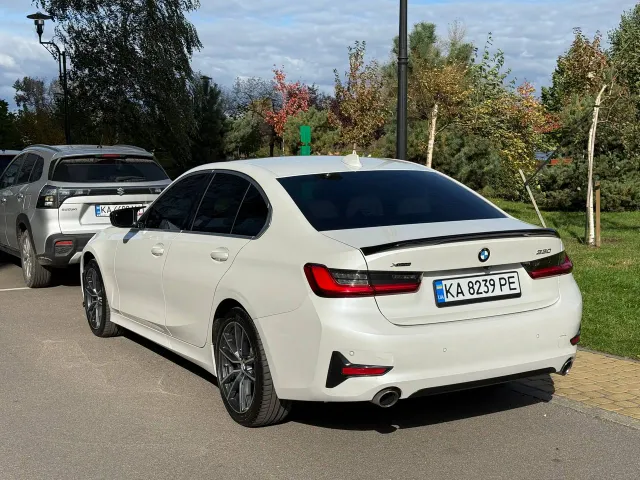 BMW 3 серії - фото 3
