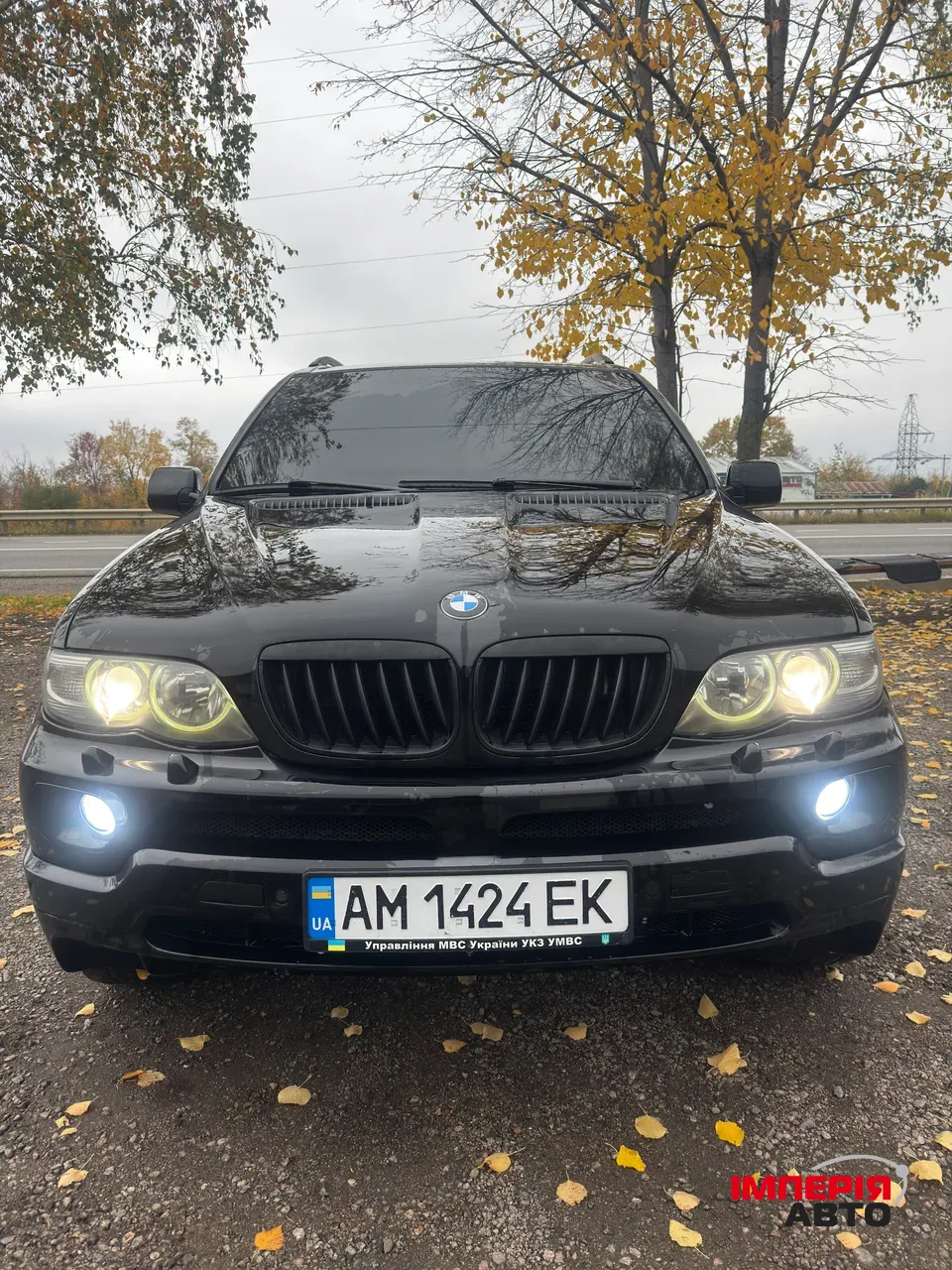 BMW X5 - фото 1