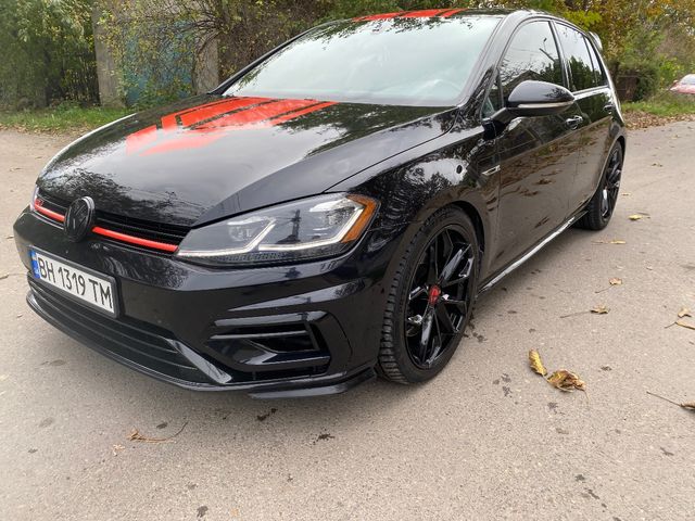 Volkswagen Golf R - зображення 3