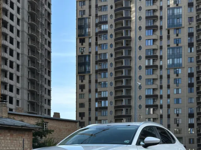 Mazda CX-30 - фото 1