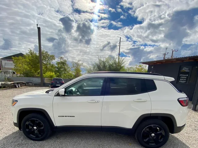 Jeep Compass - фото 3