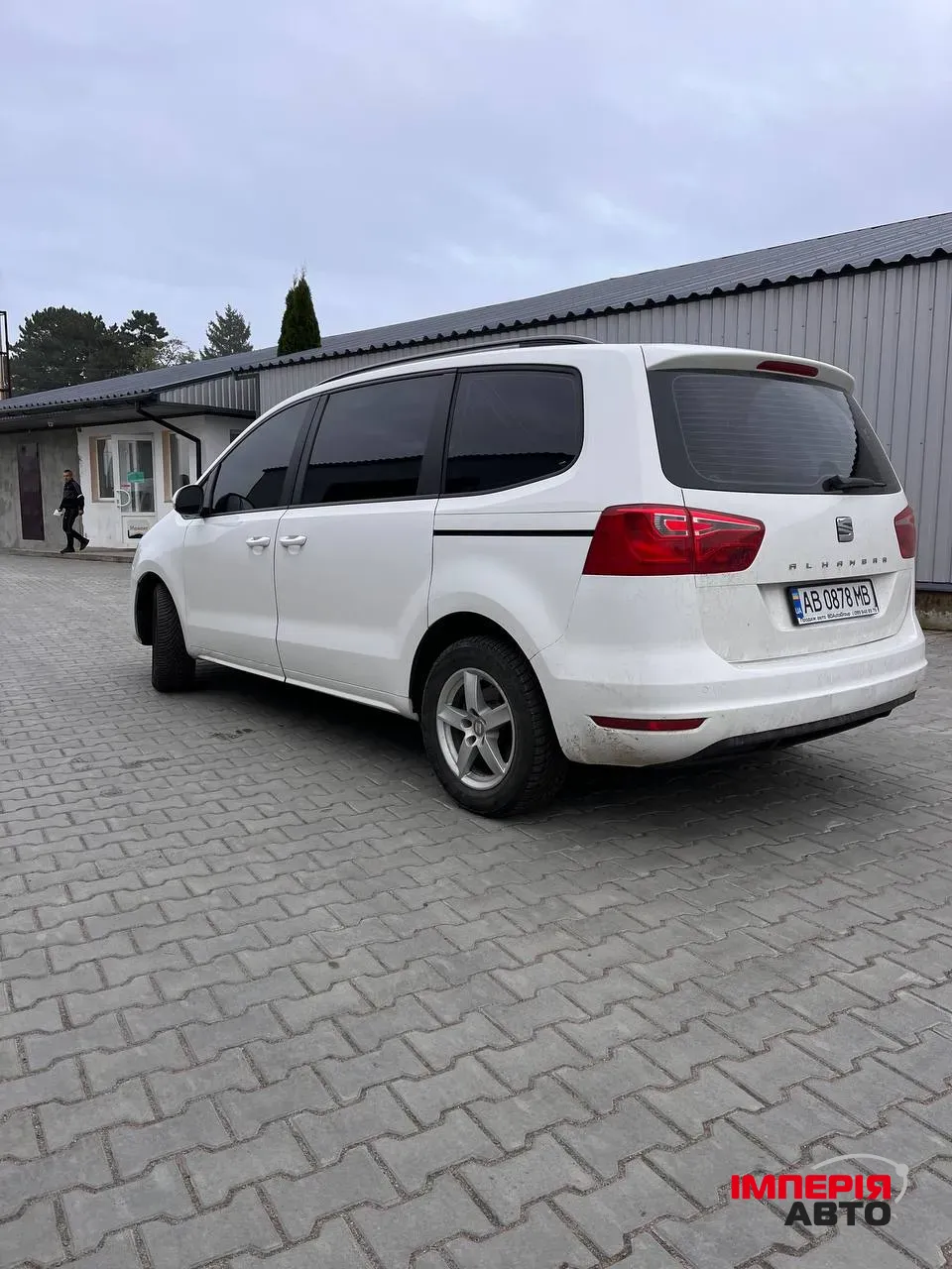 SEAT Alhambra - фото 4