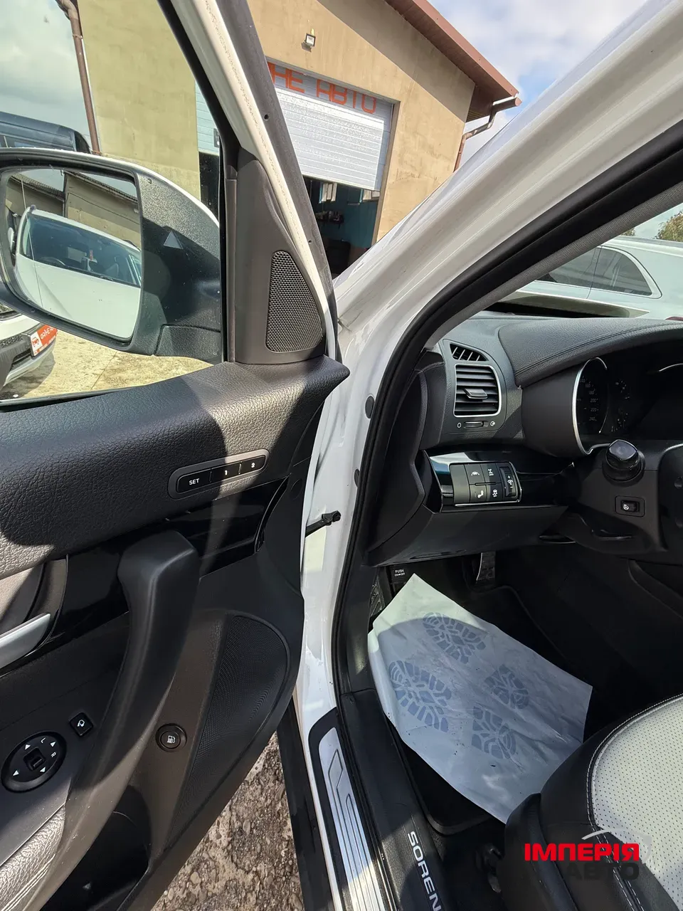 Kia Sorento - фото 21