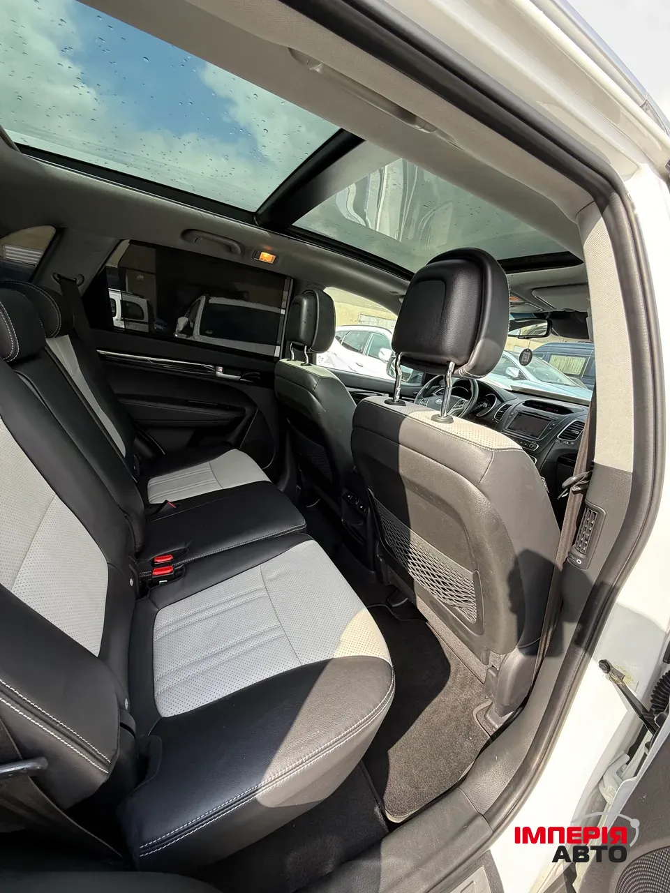 Kia Sorento - фото 37