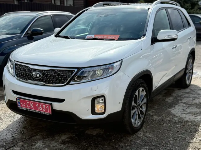Kia Sorento - фото 3