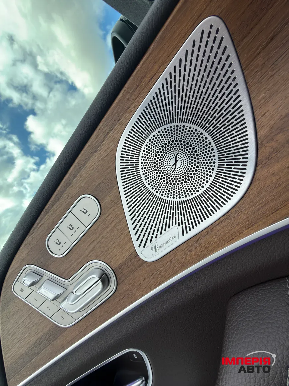 Mercedes-Benz GLE - фото 43