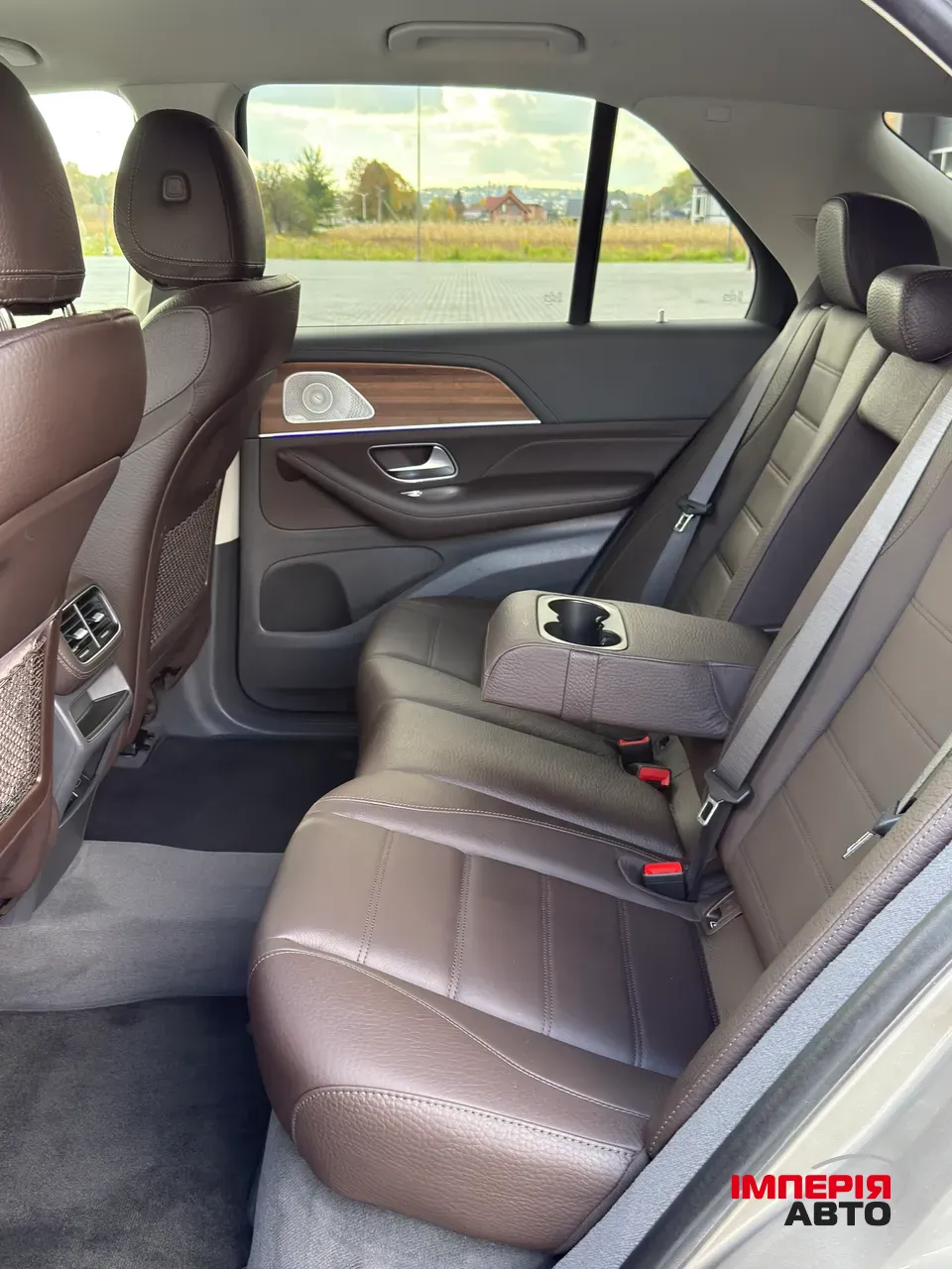 Mercedes-Benz GLE - фото 15