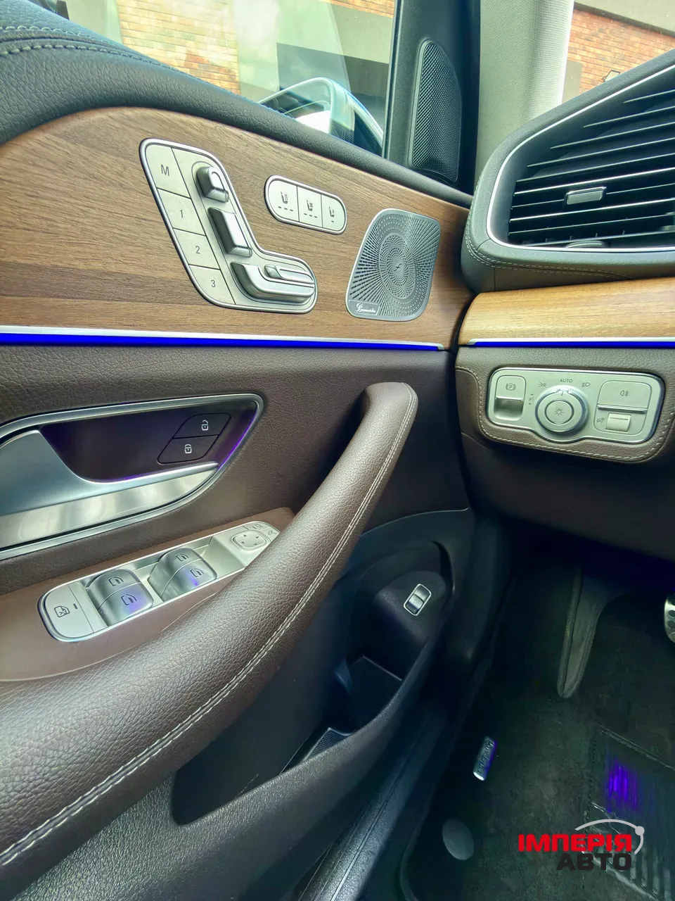 Mercedes-Benz GLE - фото 38