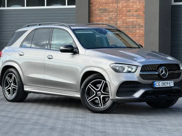 Mercedes-Benz GLE - фото 1