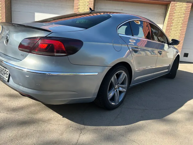Volkswagen Passat CC - фото 1