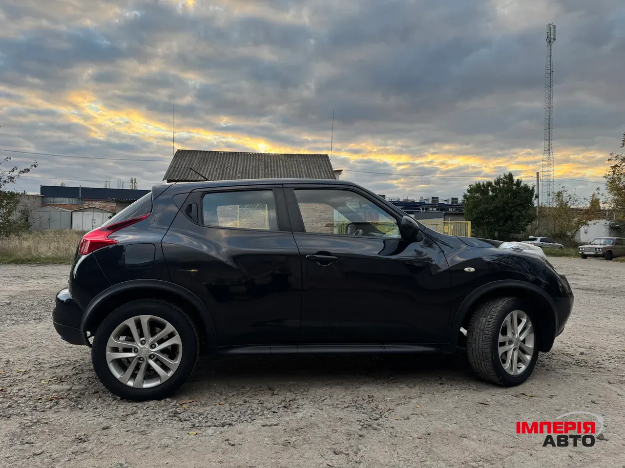 Nissan Juke - фото 2