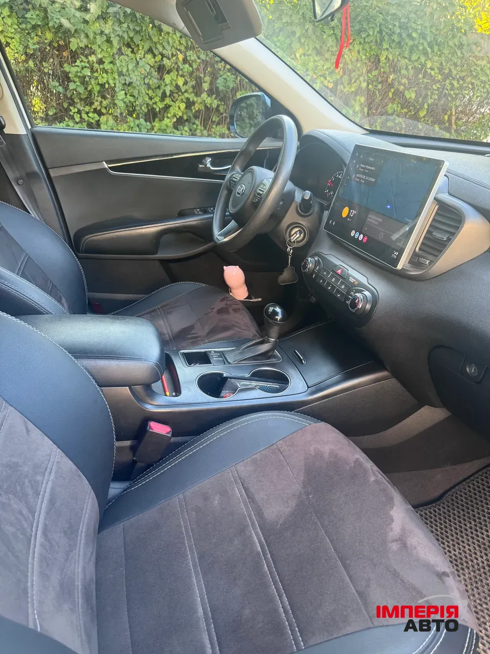 Kia Sorento - фото 3