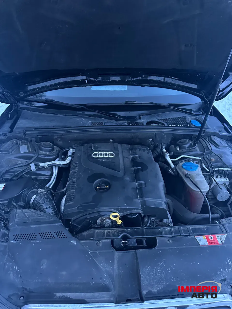 Audi A4 - фото 10