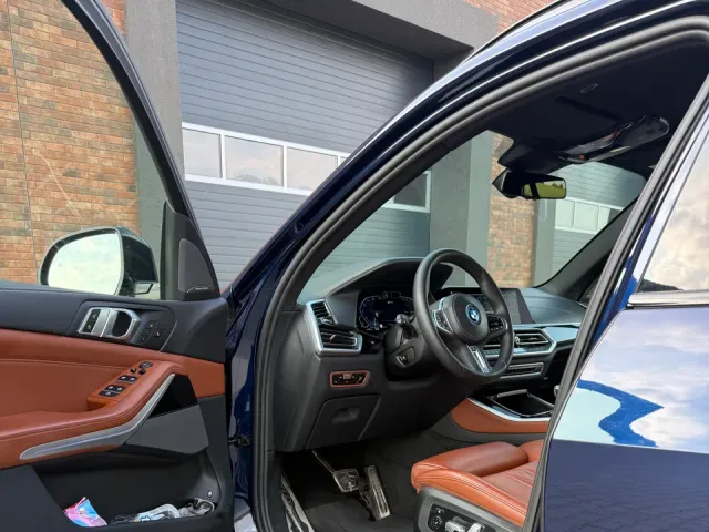BMW X5 - фото 3