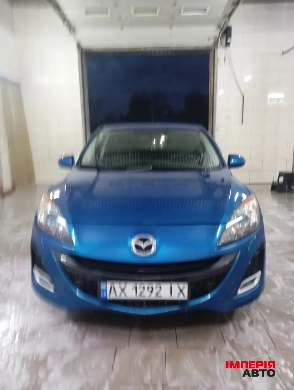 Mazda 3 - фото 1
