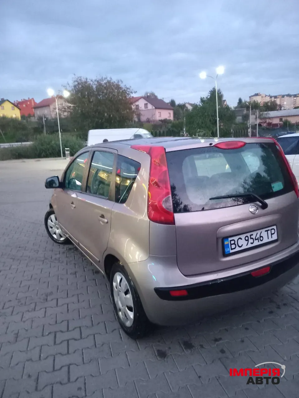 Nissan Note - фото 6