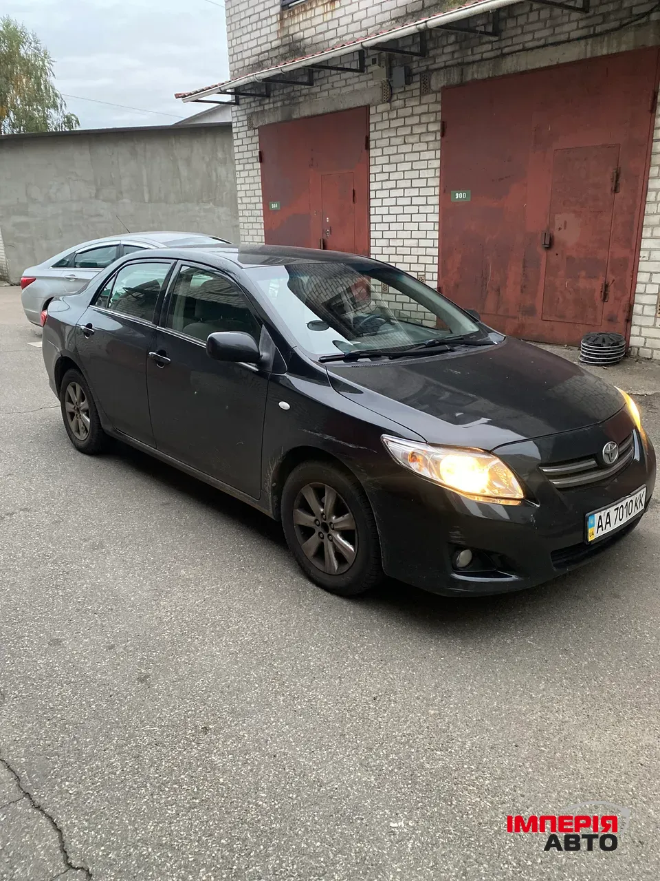 Toyota Corolla - фото 1