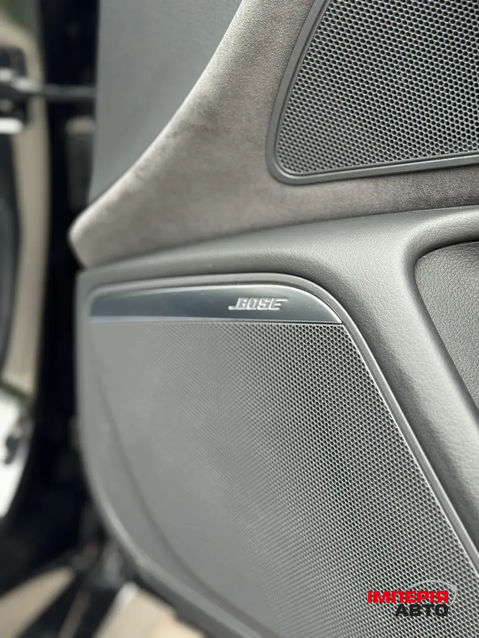 Audi A6 - фото 31