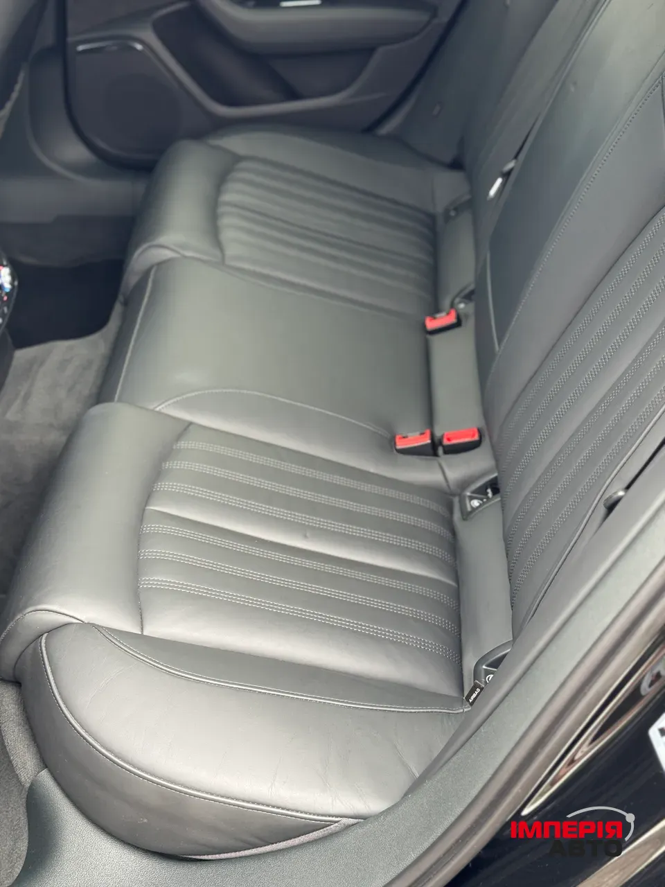 Audi A6 - фото 15