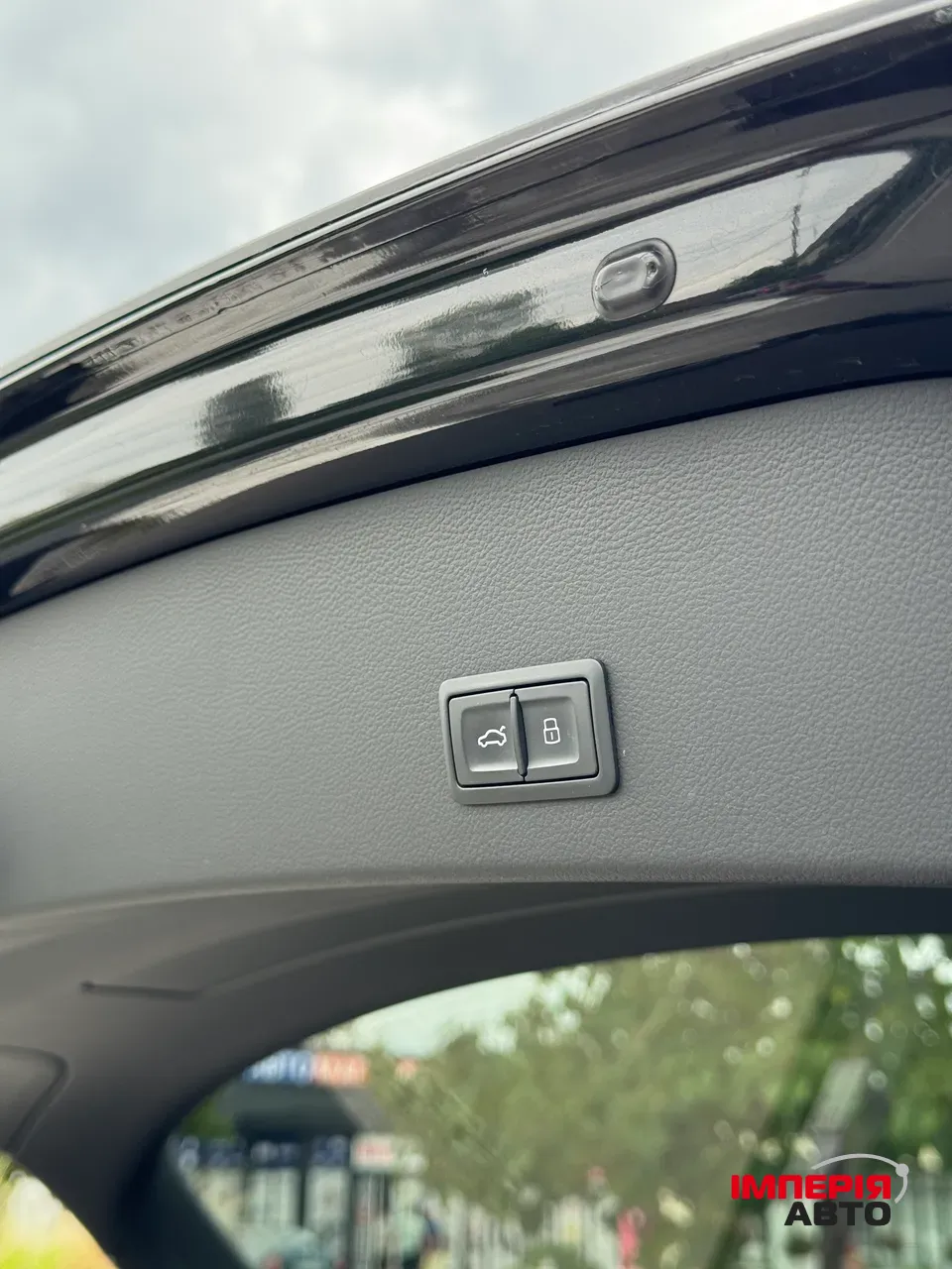 Audi A6 - фото 30