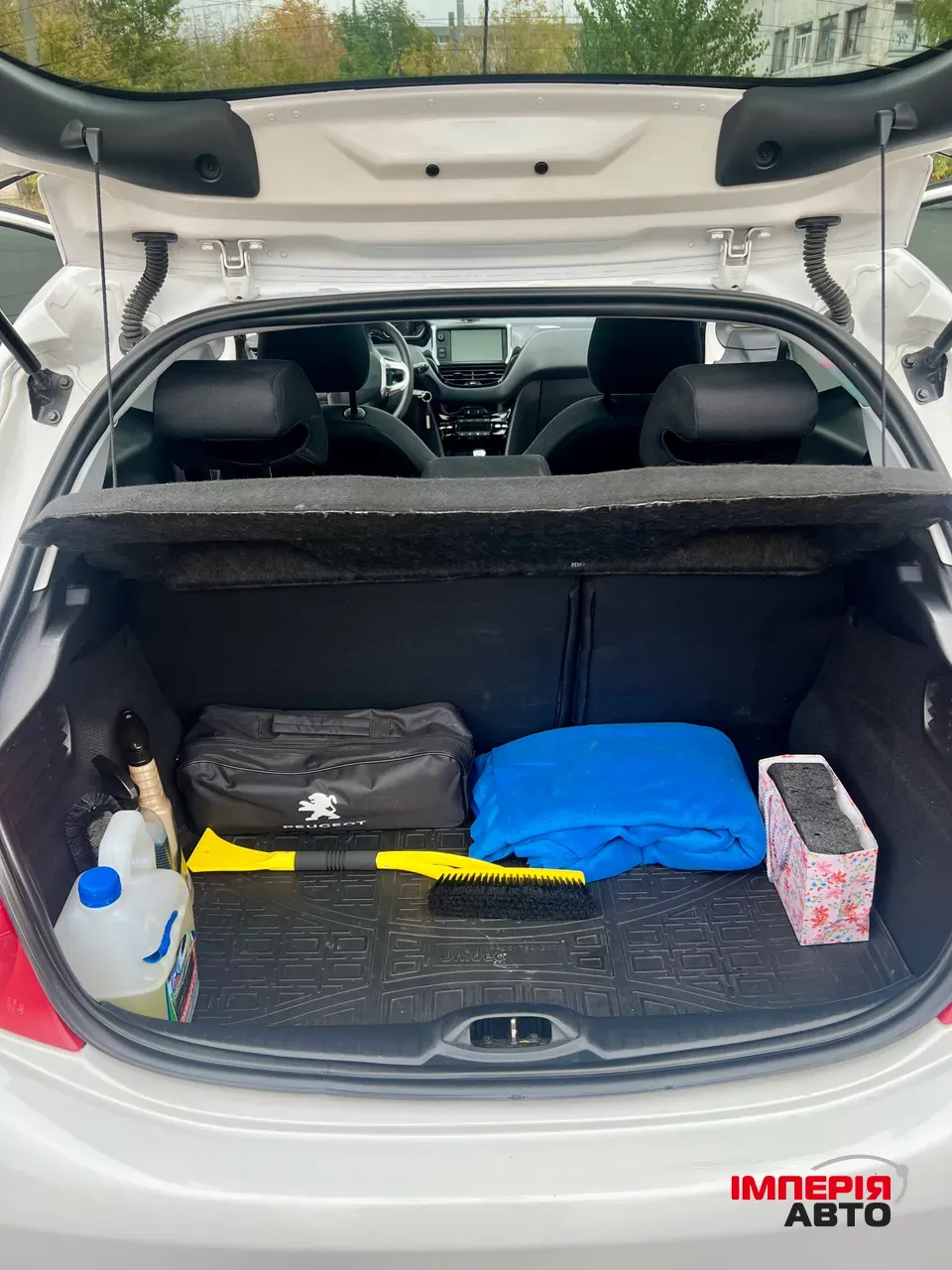 Peugeot 208 - фото 17