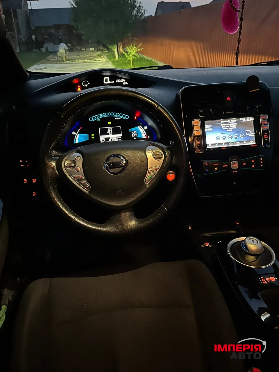 Nissan Leaf - фото 12