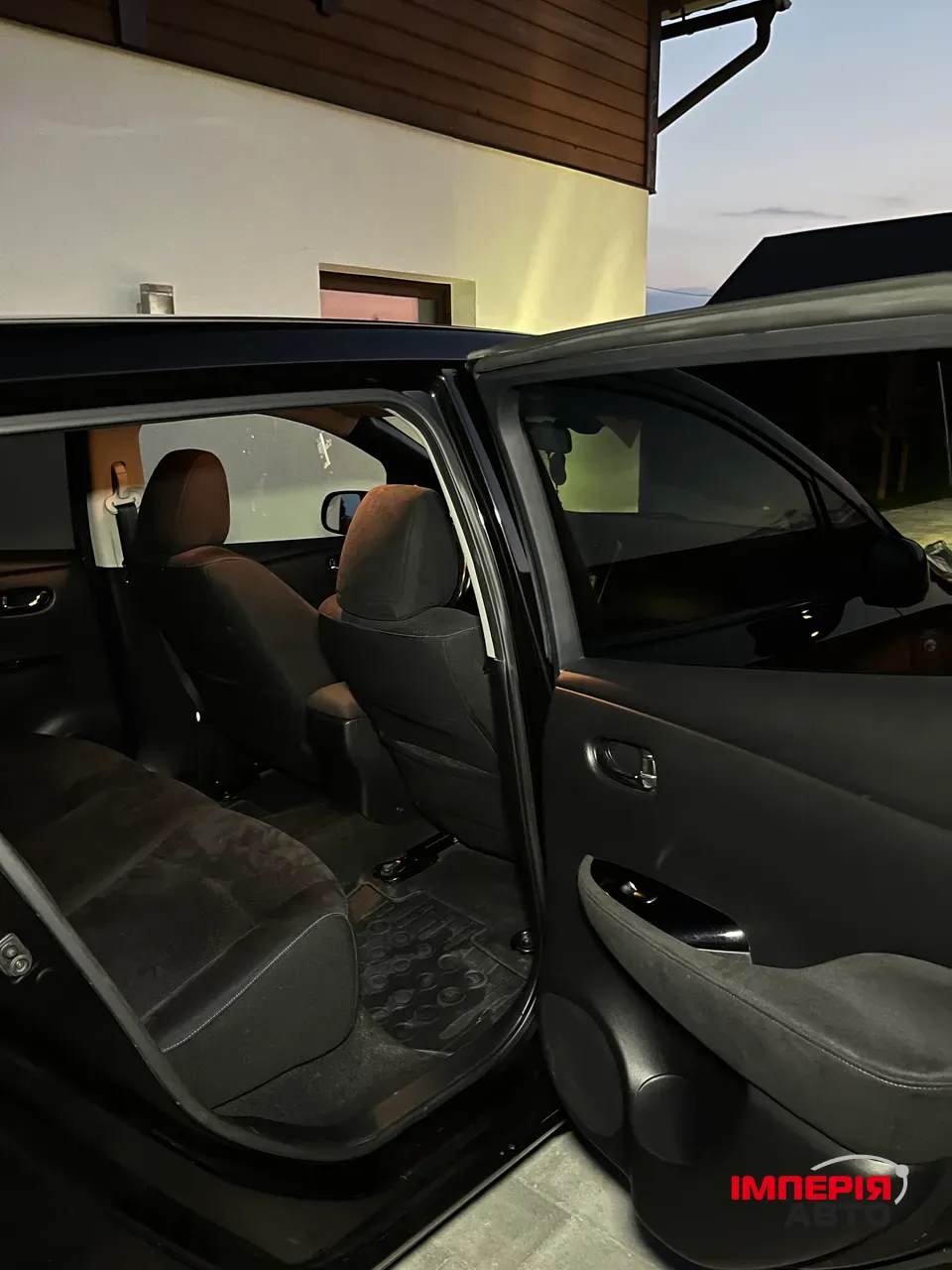 Nissan Leaf - фото 15