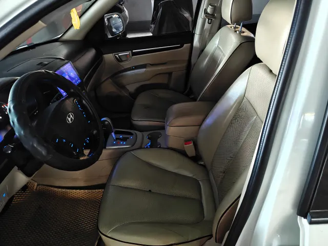 Hyundai Santa Fe - фото 5