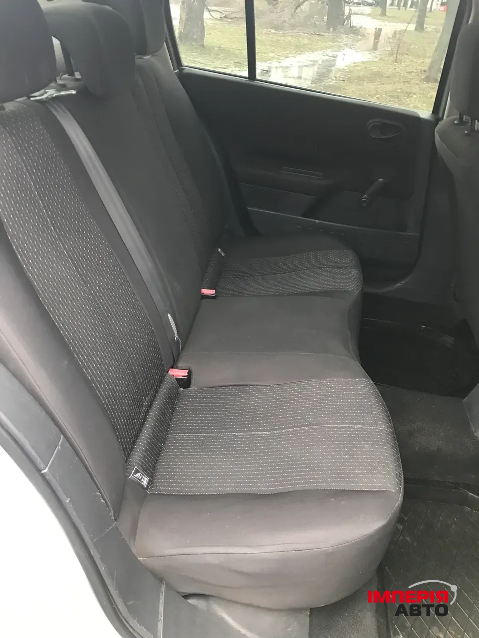 Renault Megane - фото 10