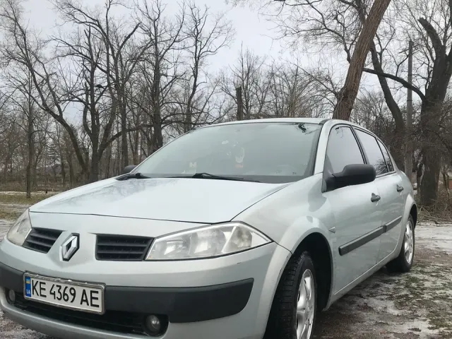Renault Megane - фото 4