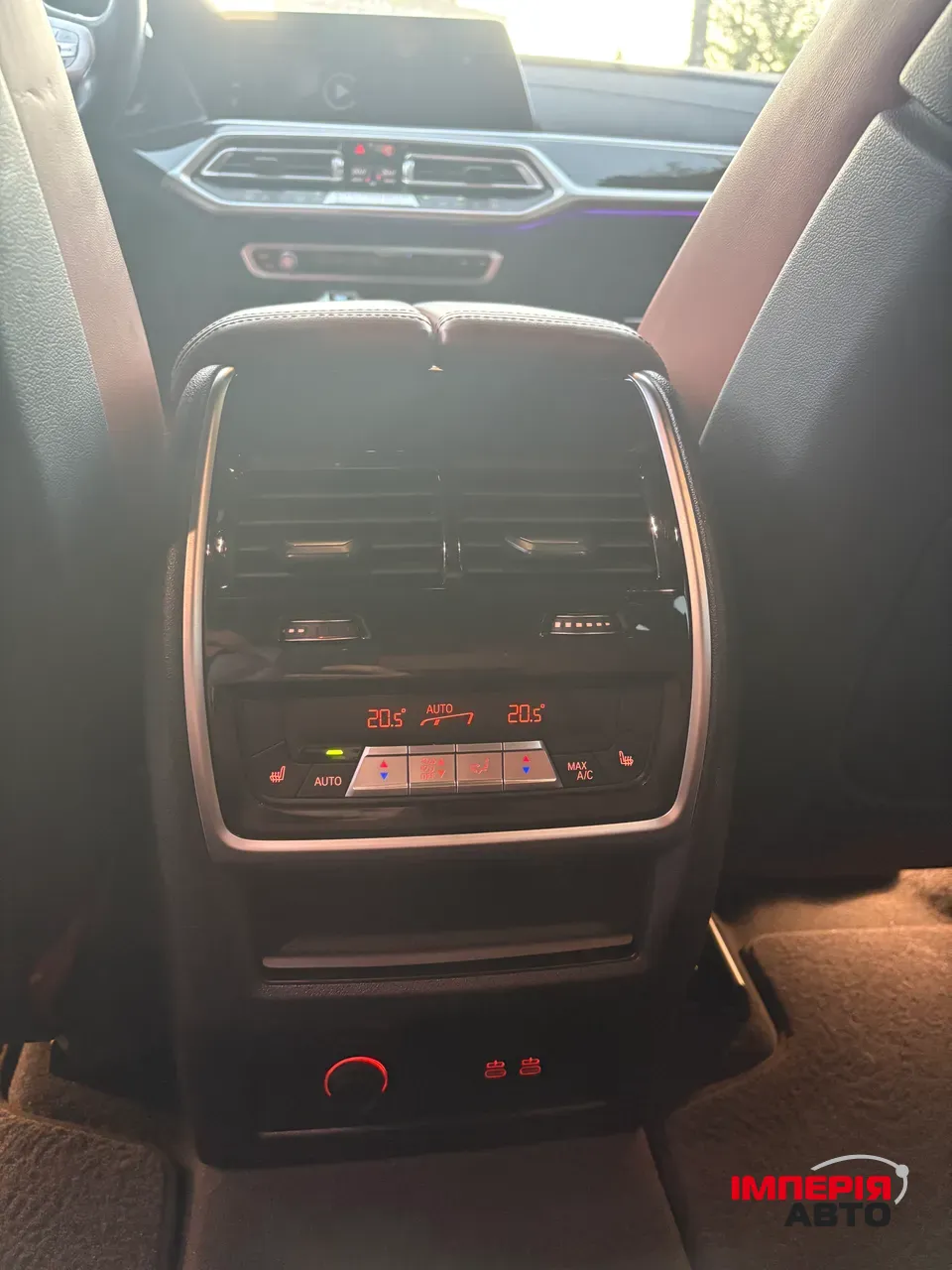 BMW X7 - фото 14