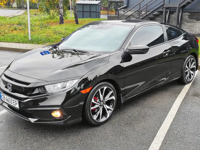 Honda Civic - фото 1