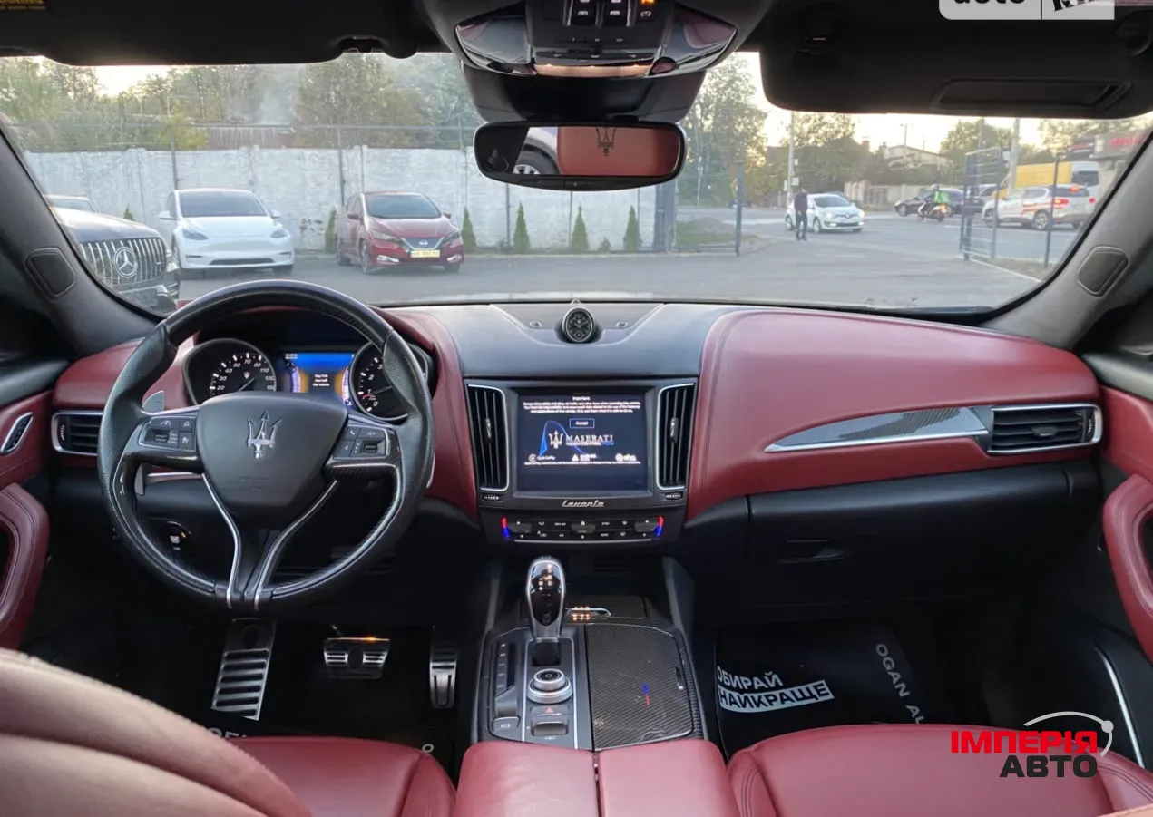 Maserati Levante - фото 6
