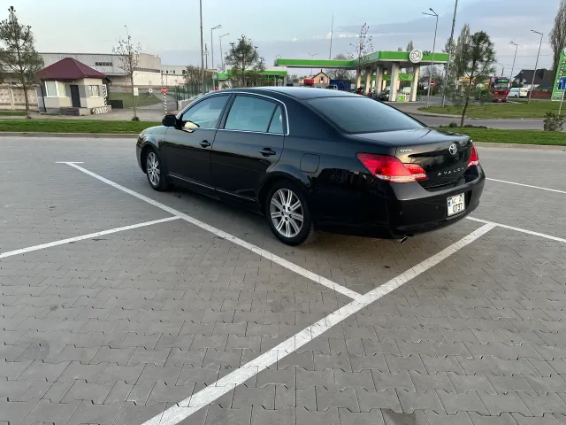Toyota Avalon - фото 3
