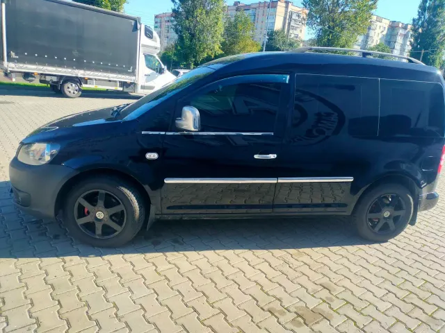 Volkswagen Caddy - фото 4