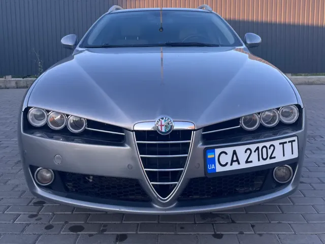 Alfa Romeo 159 - фото 5
