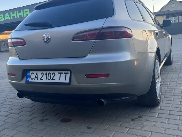 Alfa Romeo 159 - фото 4
