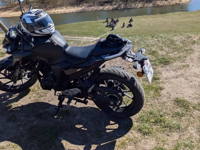 Yamaha FZ25 Fazer - зображення 1