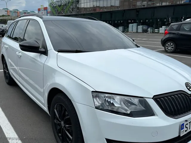 Skoda Octavia - фото 2