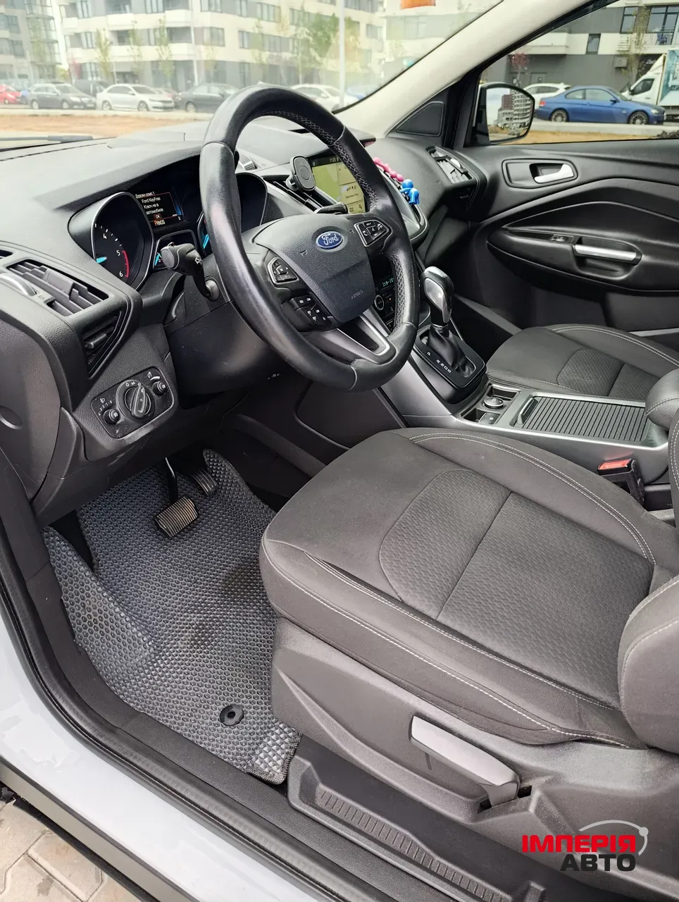 Ford Kuga - фото 13