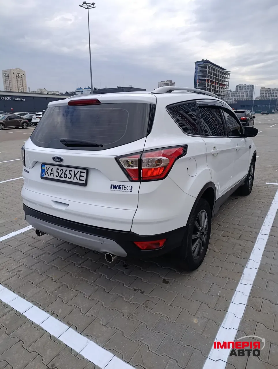 Ford Kuga - фото 7
