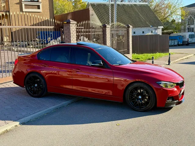 BMW 3 серії - фото 4