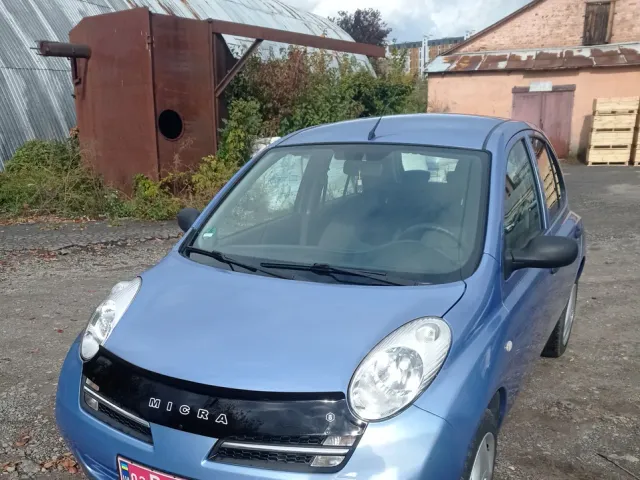 Nissan Micra - фото 1