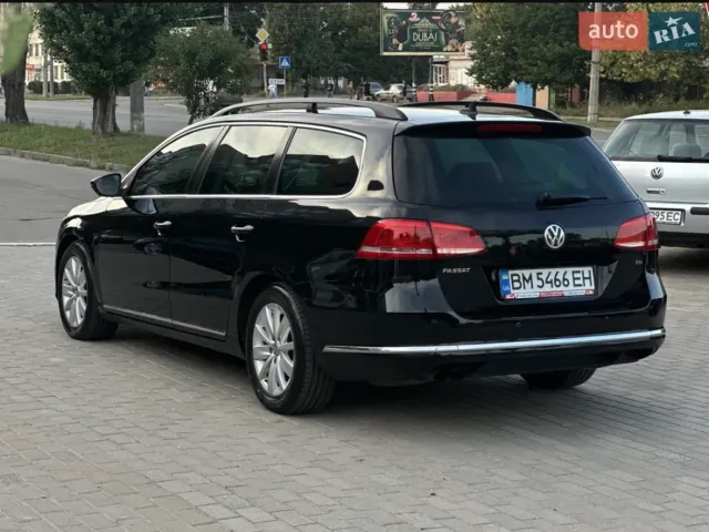 Volkswagen Passat - фото 4