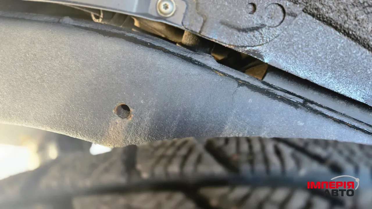 Lexus LX - фото 20