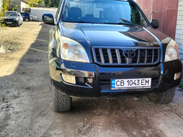 Toyota Land Cruiser Prado - фото 1